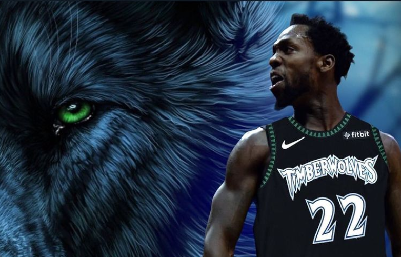 特伦斯·克劳福德因拒缴WBC制裁费被剥夺拳王头衔，引发争议，拳迷对其立场分化，争议持续。（因拒缴WBC制裁费，特伦斯·克劳福德被撤销拳王头衔；风波未息，拳迷立场分化）