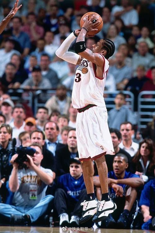 足球世界杯亚洲区预选赛关键比赛回顾（世预赛亚洲区焦点战复盘）