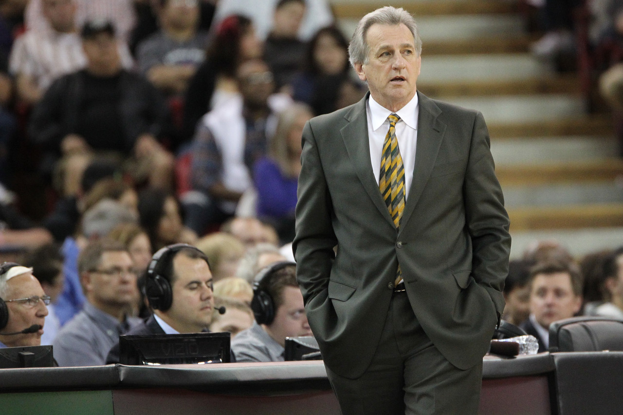 潘德夫：国米比上赛季更强，他们不应该在这么多比赛中犯错（潘德夫：这支国米强于上季，不该在这么多场比赛里犯错）