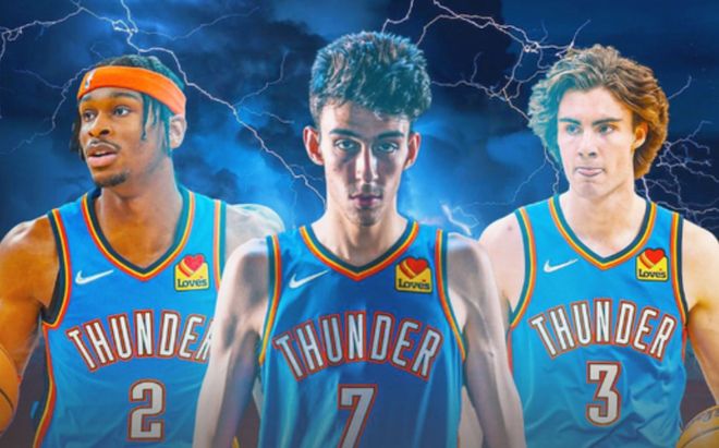 阿内·斯洛特在利物浦和解谈判后召回了穆罕默德·萨拉赫，但问题依然存在。（与利物浦言和后，阿内·斯洛特召回穆罕默德·萨拉赫，矛盾仍未解决）