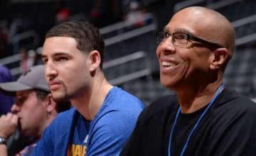 尤文发售圣诞节相关产品，毛衣售价39.9欧元，帽子16.9欧（尤文推出圣诞周边：毛衣39.9欧，帽子16.9欧）