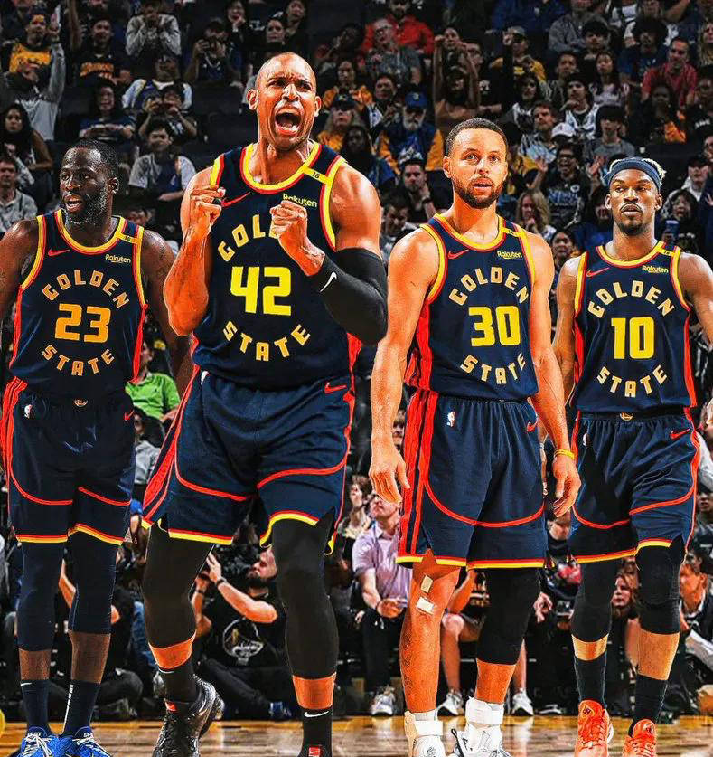 中场核心连续送出致命直塞（中场核心连番送出致命直传）